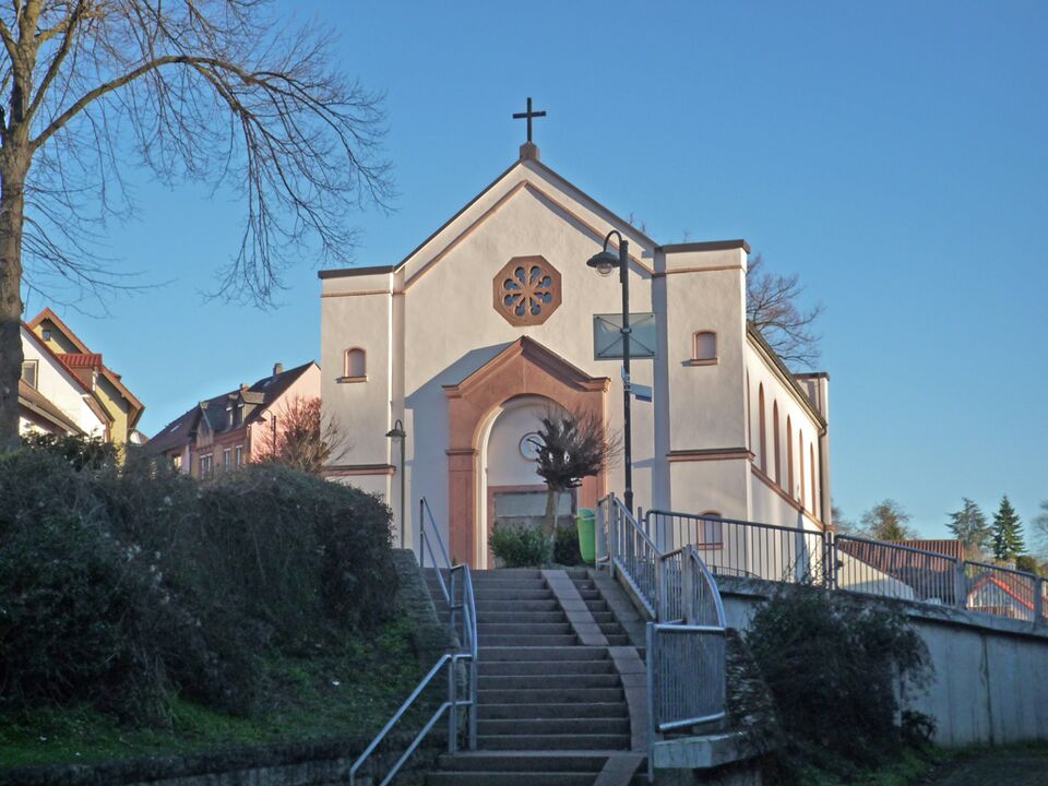 Datei:Ispringen-Siloahkirche.jpg