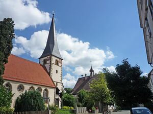 Muehlhausen-Rathaus-Kirche.jpg