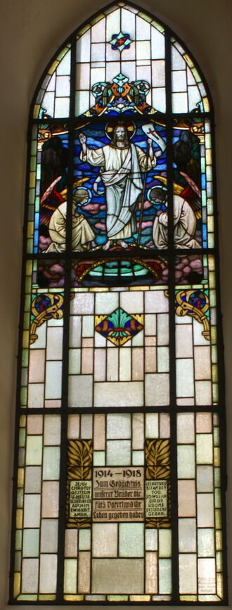 Kirchenfenster Auferstehung.jpg