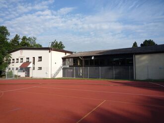 Wilferdingen-Jahnhalle.jpg