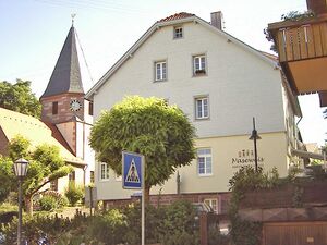 Engelsbrand-Kinderhaus.jpg