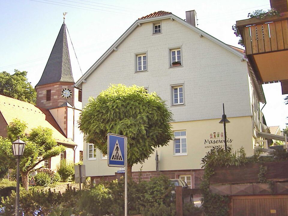 Datei:Engelsbrand-Kinderhaus.jpg