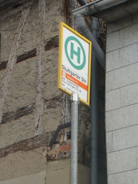 Datei:Haltestellenschils Stuttgarter Straße.JPG