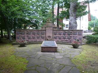 Dennach-Gefallenendenkmal.jpg