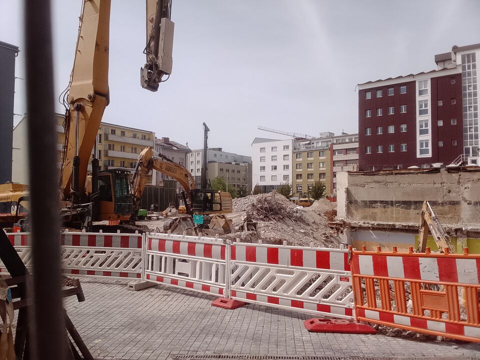 Datei:Abriss SinnLeffers 2026-08-27 (1).jpg