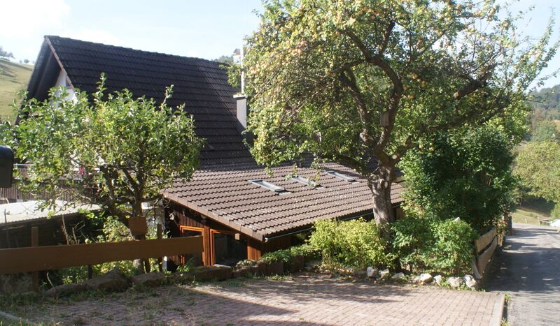 Datei:Aschenhüttenweg 6.jpg