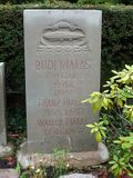 Das Grab von Rudi Bialas