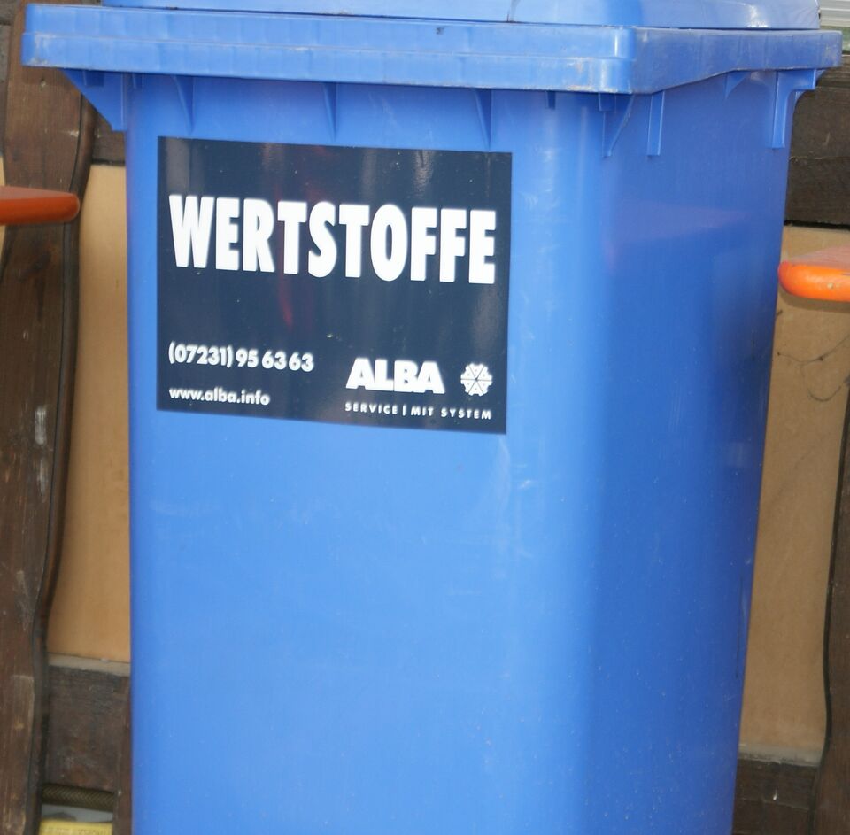 Datei:Alba-Tonne.JPG