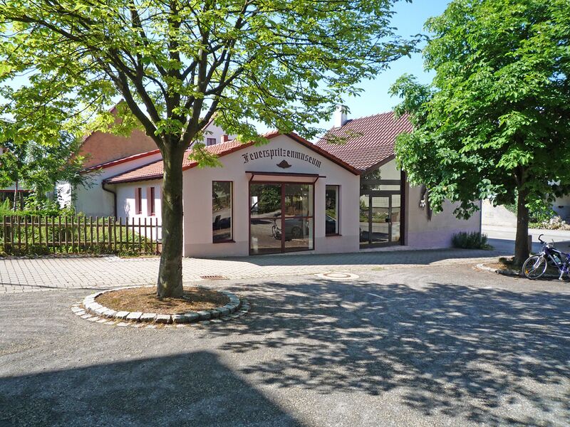 Datei:Diefenbach-Feuerspritzenmuseum.jpg
