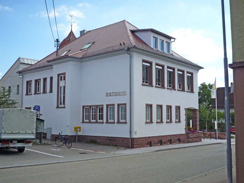 Datei:Neuhausen-Rathaus-2.jpg
