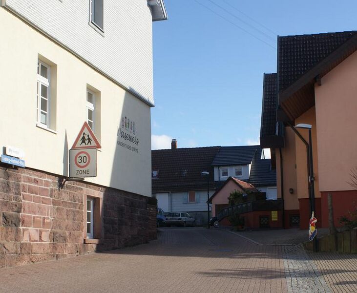 Datei:Engelsbrand Ludwig-Hummel-Weg.JPG