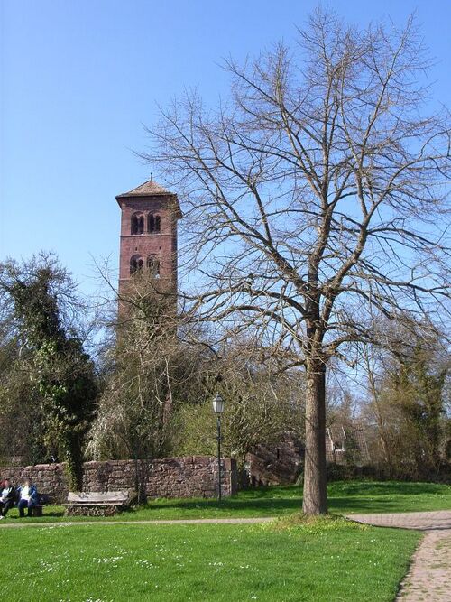Datei:KlHirsau Eulenturm4.jpg