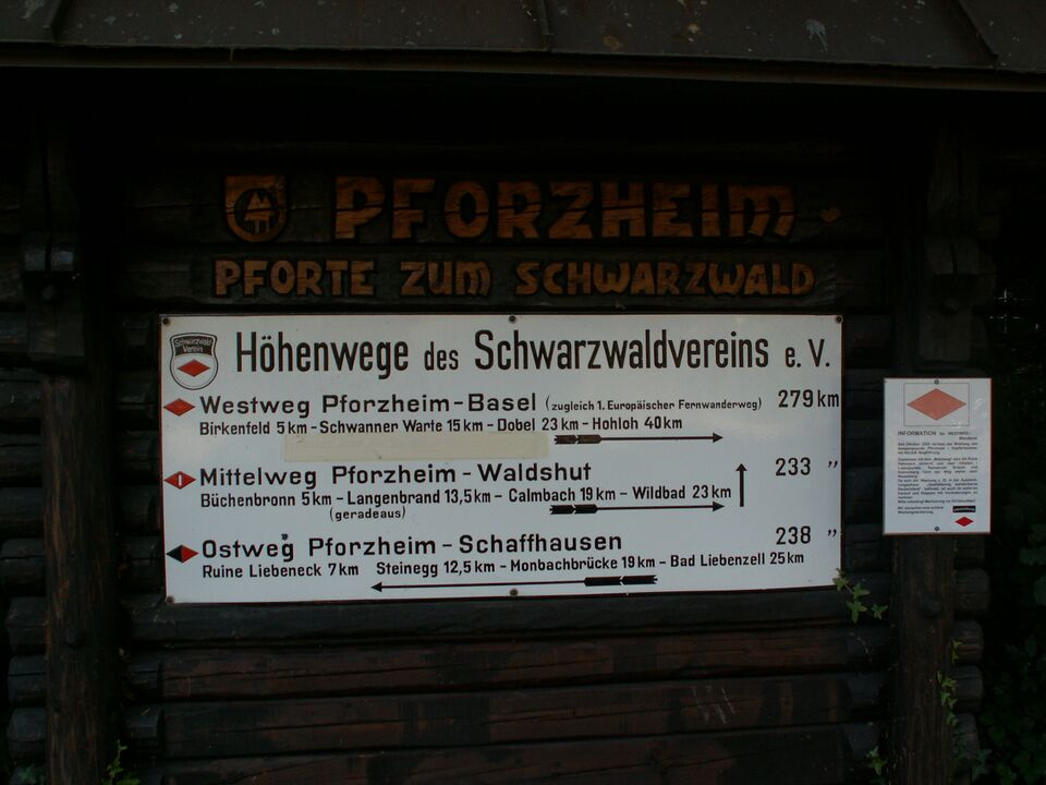 Datei:Pforte zum Schwarzwald.jpg