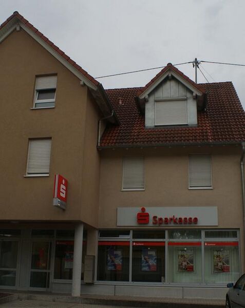 Datei:Sparkasse Feldrennach.JPG