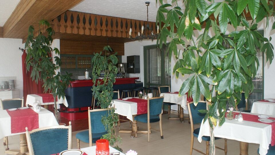 Datei:Frühstücksraum.jpg
