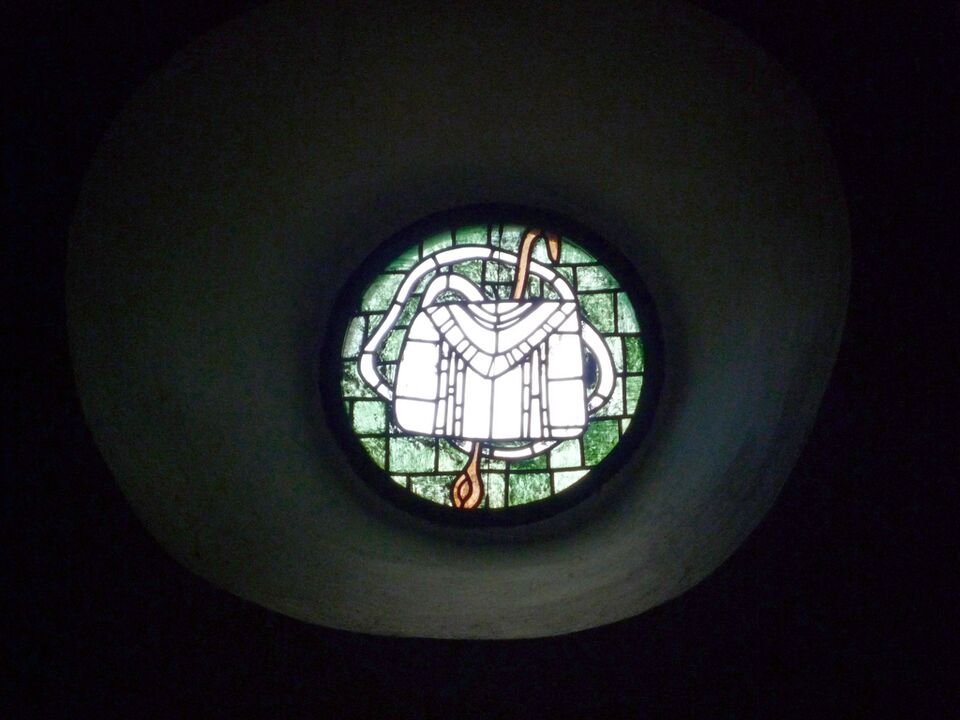 Datei:Neuhausen-Wendelinskapelle-Fenster-2.jpg