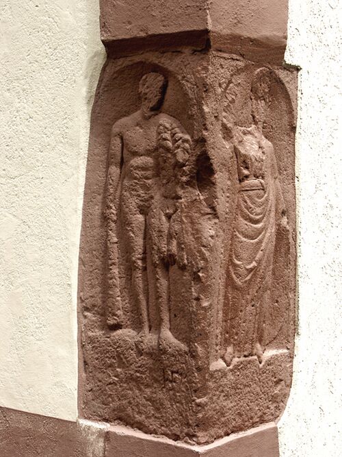 Datei:Birkenfeld-Gräfenh. Viergötterstein.jpg