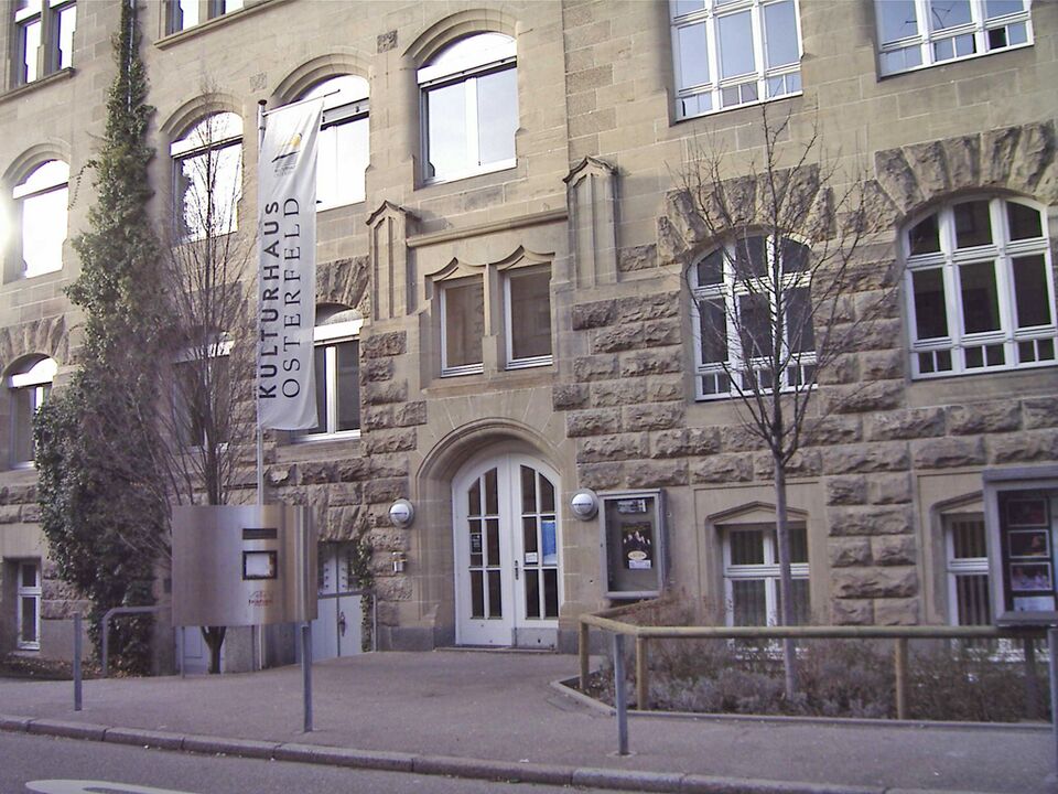Datei:Kulturhaus Osterfeld.jpg