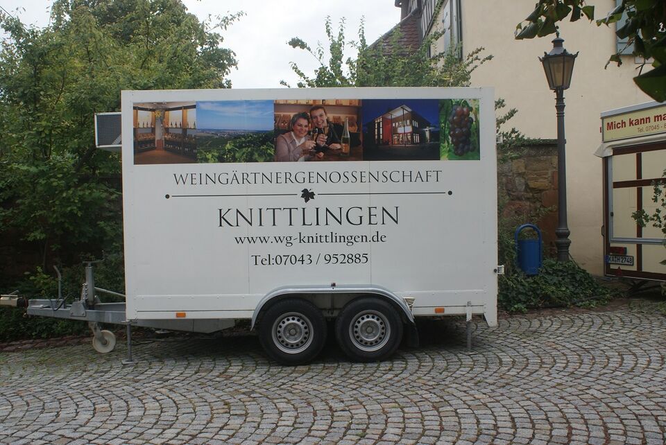Datei:Wagen der Weingärtnergenossenschaft.JPG