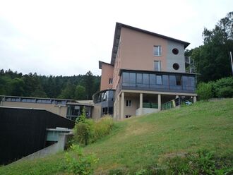 Bad-Herrenalb-Haus-der-Kirche.jpg