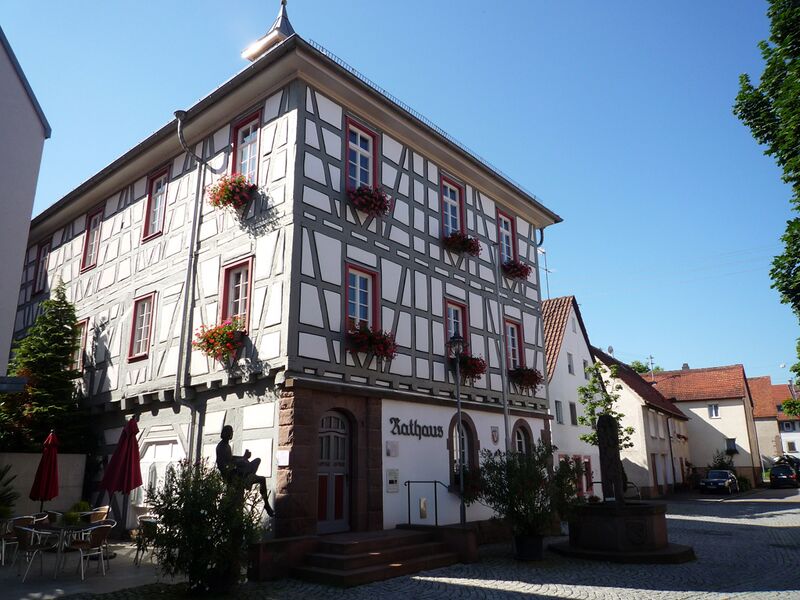 Datei:Horrheim-Rathaus.jpg