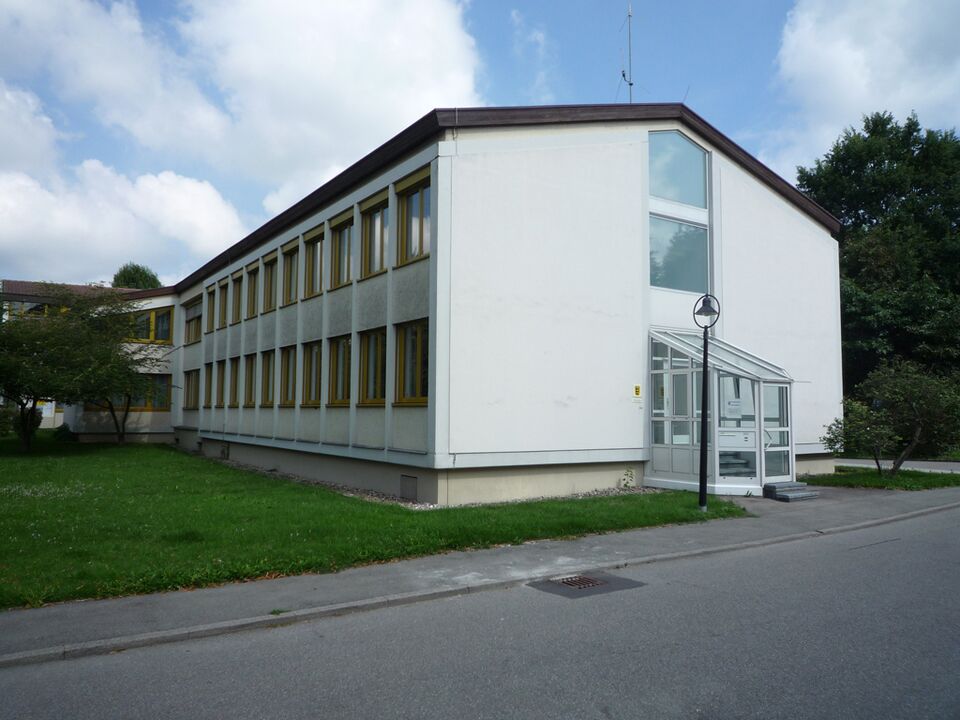 Datei:Althengstett-Polizei-Rathaus.jpg