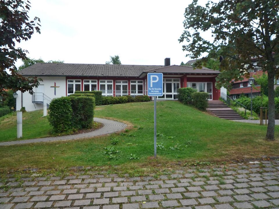 Datei:Bad-Herrenalb-ev-Gemeindehaus.jpg