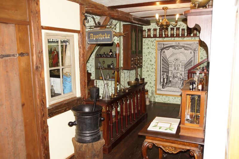 Datei:GHV Schaf-Apotheke.jpg