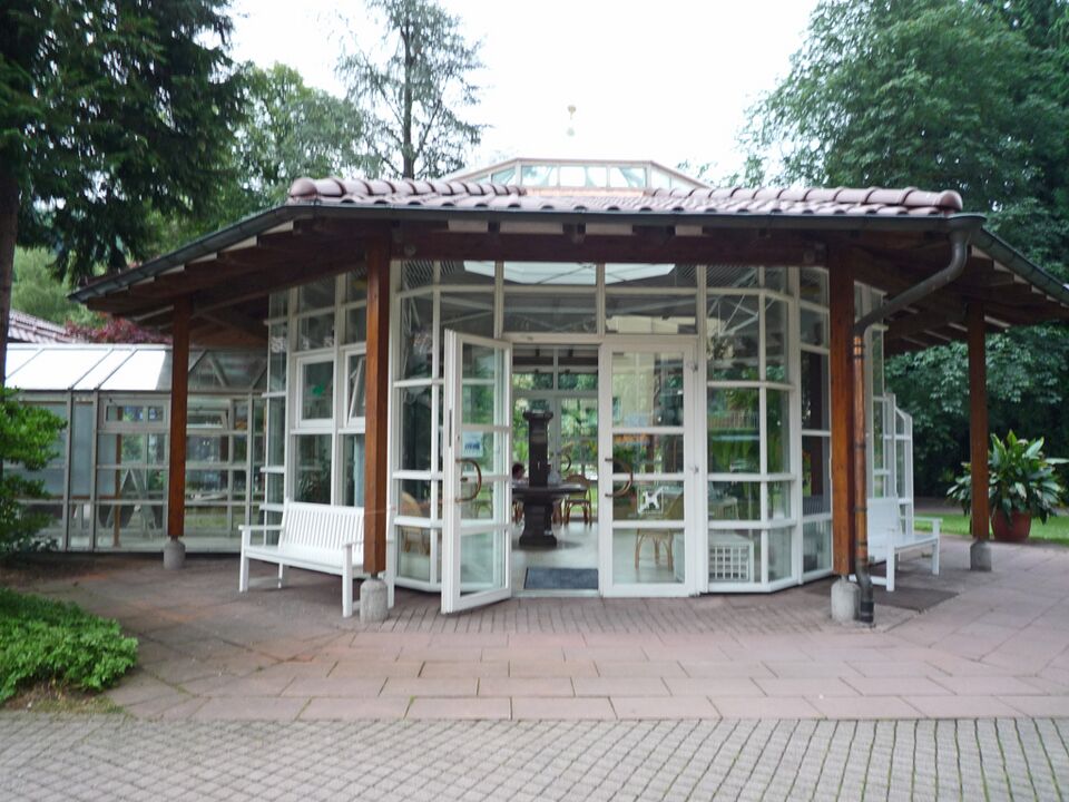 Datei:Bad-Herrenalb-Trinkhalle.jpg