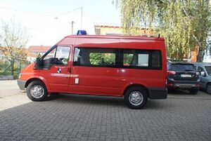 Mannschaftswagen der FWF Conweiler.JPG